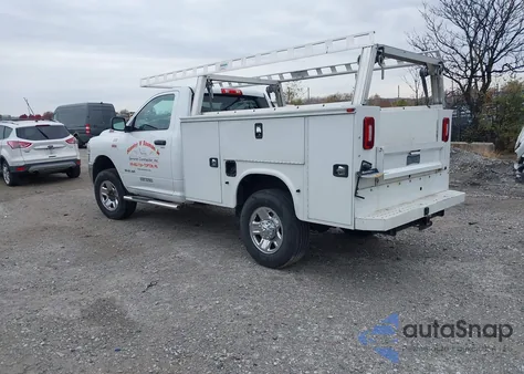 2019 Ram 2500 Tradesman 4X4 8' Box from USA, damaged, VIN 3C6MR5AJ3KG595704